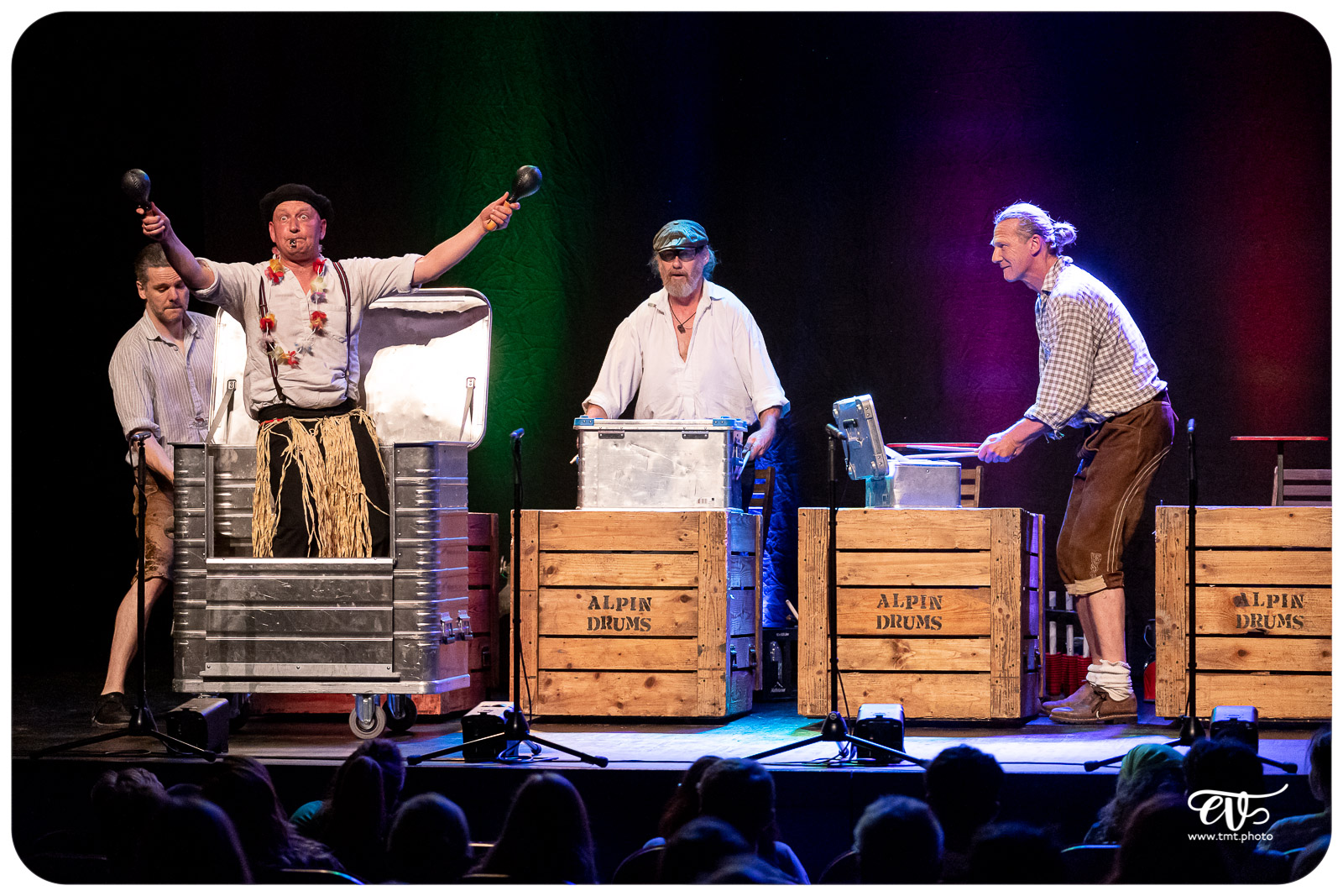 LE GROOVE DE LA MONTAGNE (TONI BARTL’S ALPIN DRUMS)